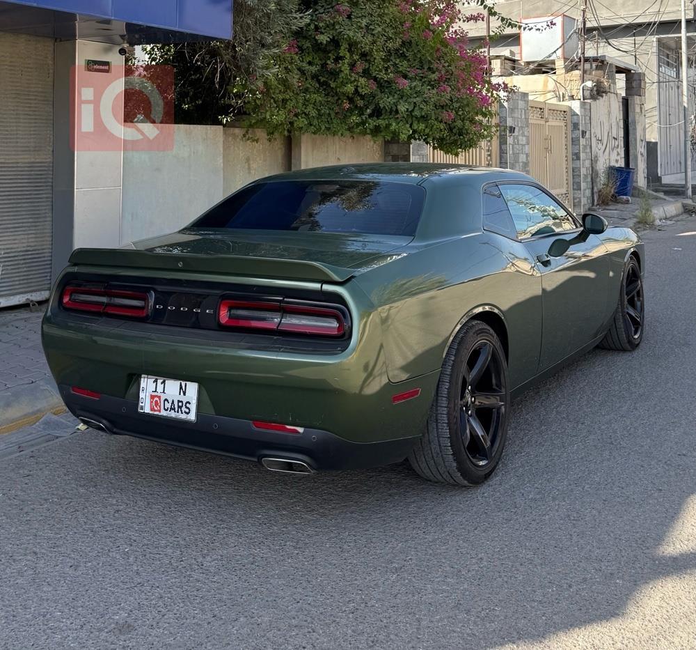 Dodge Challenger